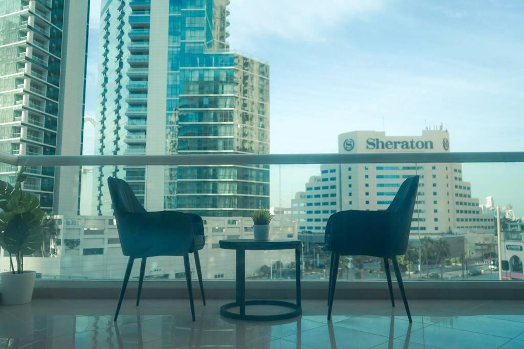 Step Into Serenity - Discover Modern Living In 1Br Apartment With Panoramic Views In Dubai Marina Near Jbr Walk, Beach And Bla Bla Club Kültér fotó