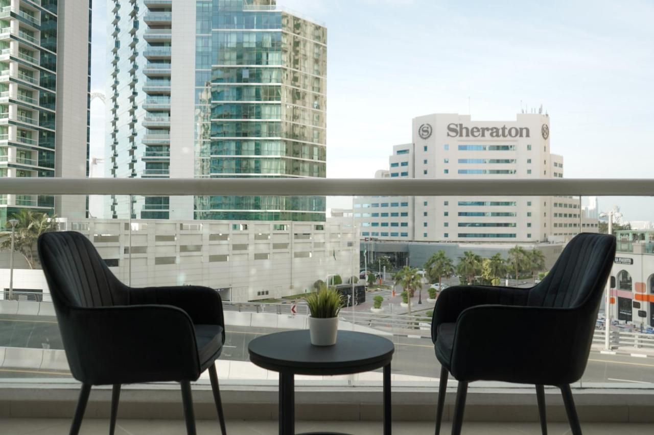 Step Into Serenity - Discover Modern Living In 1Br Apartment With Panoramic Views In Dubai Marina Near Jbr Walk, Beach And Bla Bla Club Kültér fotó